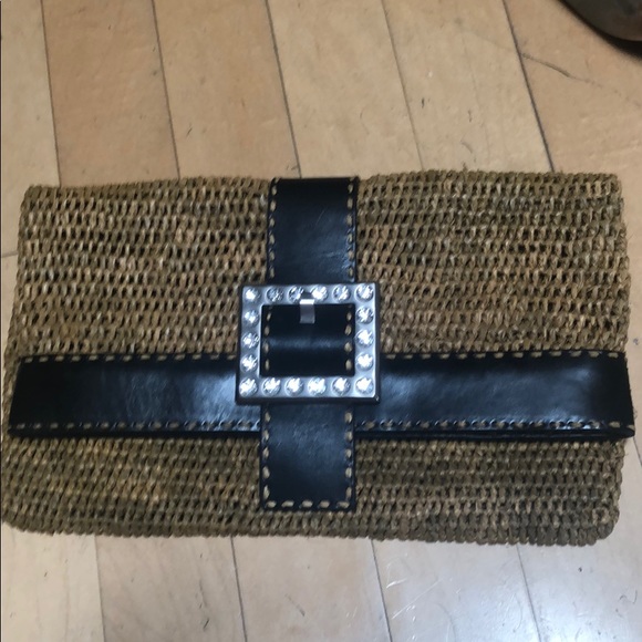 Michael Kors straw clutch with crystal buckle NeW - Picture 1 of 8